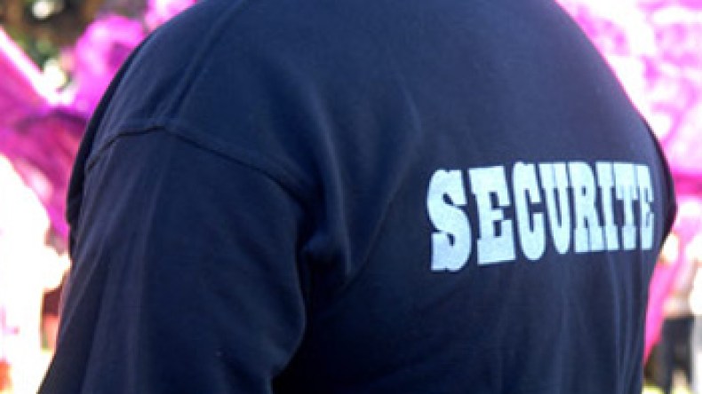 شركات‭ ‬الحراسة‭ ‬في‭ ‬الجزائر‭..‬‮ ‬العبودية‭ ‬في‭ ‬أبشع‭ ‬صورها