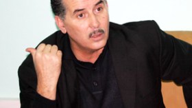 “الخضر مسؤولية الجميع .. وسعدان سيبقى إسما لامعا في الكرة الجزائرية”