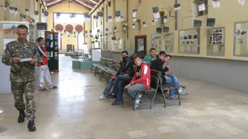 استدعاء مواليد 1994 لتسوية وضعياتهم تجاه الخدمة الوطنية