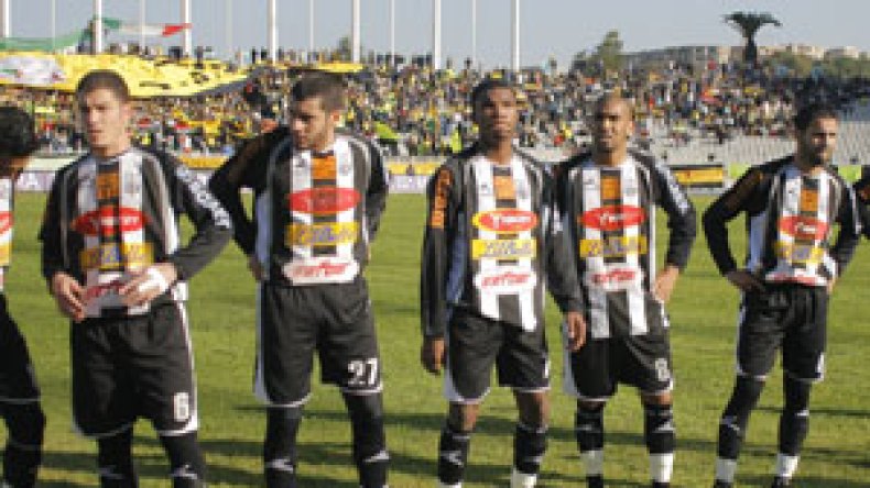 ايدونغار يجري الفحص الطبي وفرانسيس يمضي رسميا في الوفاق