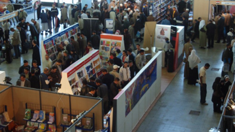 أكثر من 56 بالمائة من الجزائريين لا يقرؤون