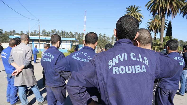 32 ألف عامل بالمنطقة الصناعية للرويبة يتمردون على سيدي السعيد