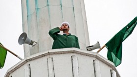رفع الأذان لأول مرة بالسويد