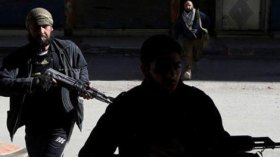 توقيف جزائري وأربعة مسلحين في لبنان عائدون من سوريا