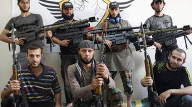 Plusieurs factions rebelles prônent la loi islamique
