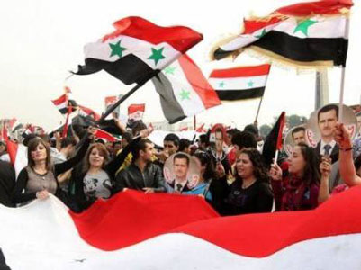 Crise en Syrie : le président Al-Assad se réunit avec la délégation de la Ligue arabe