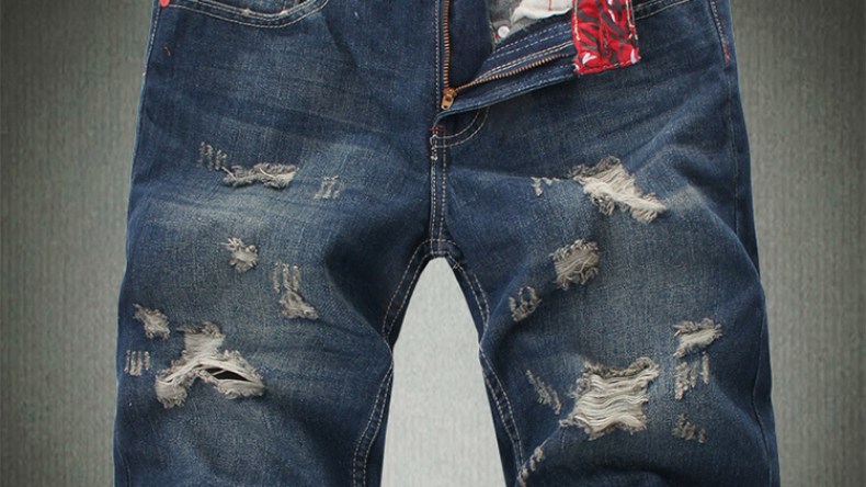 “العقل المرقع”