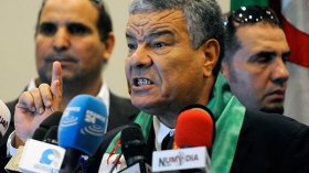 ندوة صحفية للأمين العام لجبهة التحرير الوطني عمار سعداني حول مسودة الدستور