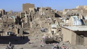اتهامات متبادلة بين الحكومة اليمنية والحوثيين بانتهاك الهدنة