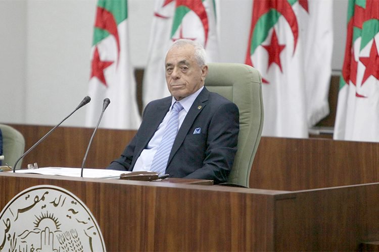 Bouhadja réplique à Ouyahia: “Il n’y a pas une loi qui m’oblige de démissionner…”