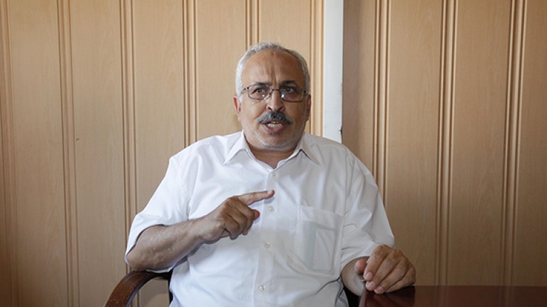 المفكر صالح عوض يعرض “خارطة طّريق النّصر” للفلسطينيين