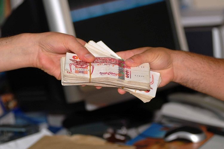 Voici le salaire qui préserve la dignité de l’employé algérien