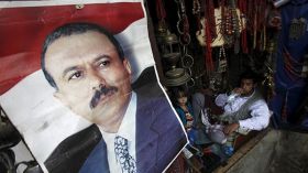 علي صالح يطلب من الأمم المتحدة السماح له بالسفر إلى كوبا