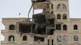 200 قتيل في يومين جراء القصف والاشتباكات في اليمن