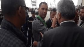  برلماني من الأرندي يعتدي على صحفي الشروق نيوز