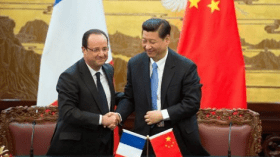 هولاند: بكين “استجابت تماما” لطلبات فرنسا التجارية