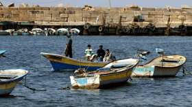 الزوارق الإسرائيلية تستهدف الصيادين الفلسطينيين
