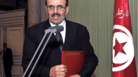 رئيس الحكومة التونسي يبدأ زيارته الى الجزائر