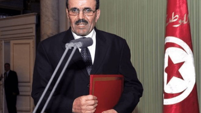 رئيس الحكومة التونسي يبدأ زيارته الى الجزائر