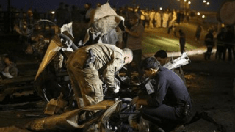 قتلى في ثلاثة تفجيرات بسيارات مفخخة بالعراق