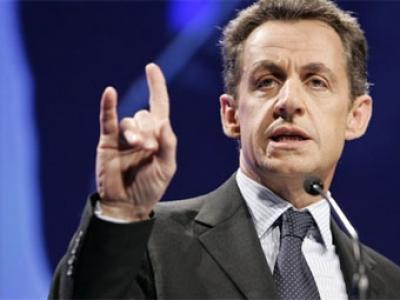 France: censure de la loi pénalisant la négation du génocide arménien