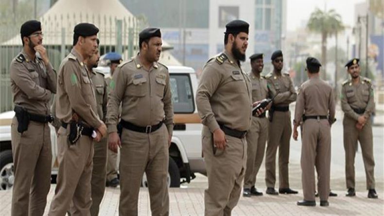 السعودية: مقتل شخص في انفجار تبناه “داعش” على مركز شرطة