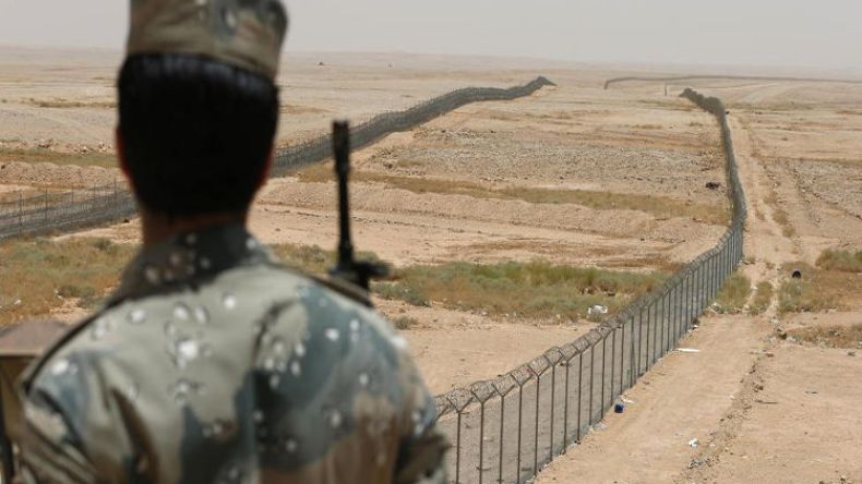 الأمن السعودي يقتل اثنين يشتبه في انتمائهما لـ”داعش”