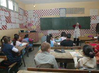 Algeria: 140 thousand teachers beset by serious diseases due to undue pupils' leverage