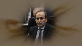 تصريح العقرب لوزير الصحة.. زلة لسان أم استخفاف مقصود؟