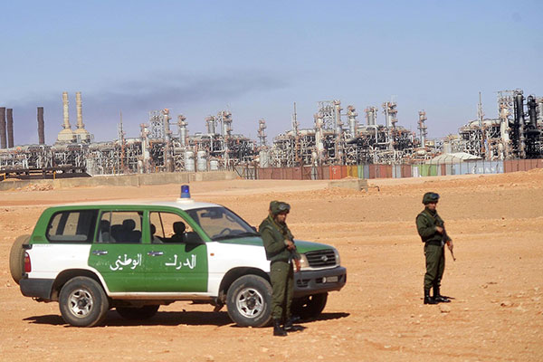 Armed Forces Launch Comprehensive Combing Operations in Algeria Desert