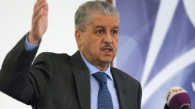 سلال يأمر بغلق القنوات الخاصة غير المعتمدة