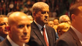 سلال حضر كمندوب في مؤتمر الأفلان
