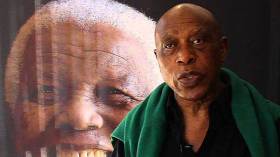 مساعد مانديلا يحقق في انتهاكات “الصهاينة” ضد الكرة الفلسطينية