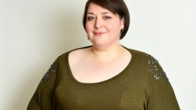 بريطانية تخشى أن يهجرها زوجها بعدما فقدت 75 كلغ من وزنها