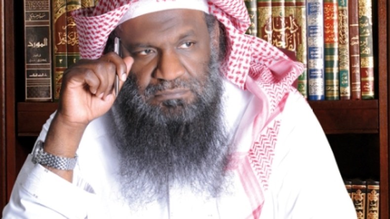 إمام الحرم المكي السابق: داعش نبتة سلفية