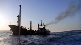 هجوم على سفينة تركية قرب ميناء طبرق الليبي