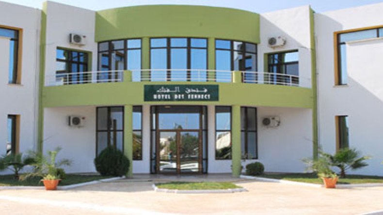 انجاز أرضية من العشب الطبيعي بمركز سيدي موسى