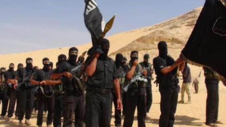 “ولاية سيناء” يذبح ثمانية أشخاص في مصر