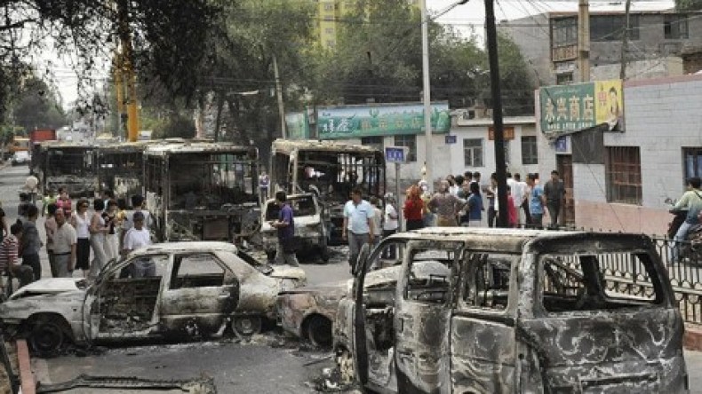 31 قتيلاً و94 جريحاً في انفجار في إقليم صيني تسكنه غالبية مسلمة