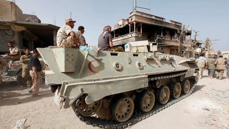 القوات الليبية تتوغل في سرت