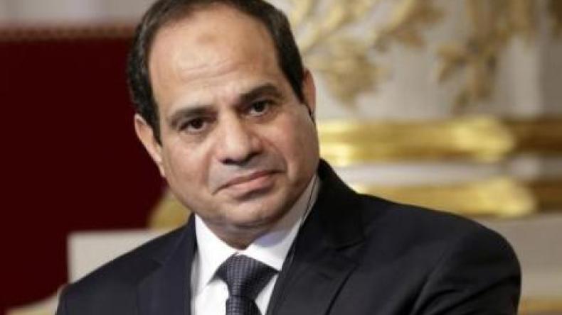 مسؤولون مصريون وقطريون يناقشون المصالحة