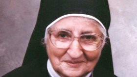 الشيخ  بوغابة  يطالب  بتطبيق  قانون  الصور  البيومترية  على  الراهبات  أيضا