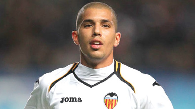 فيغولي يفضل البقاء في فالنسيا على اللعب لباريس سان جيرمان