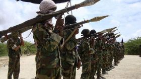 مقتل 150 عنصراً من حركة الشباب في غارات أمريكية في الصومال