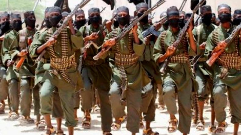حركة الشباب الإسلامية الصومالية ستنقل الحرب إلى كينيا