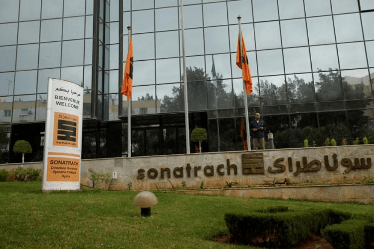 Sonatrach signera un contrat pour réaliser une raffinerie à Hassi Messaoud