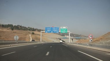 Mise en service des stations de péage avant fin 2020