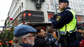 طعن شرطي في ستوكهولم وتوقيف مشتبه به