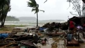 إعصار عنيف يضرب جزيرة فنواتو في المحيط الهادي