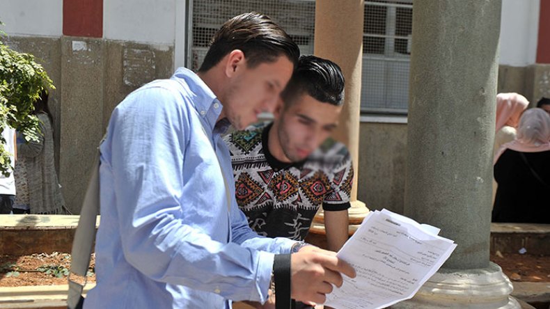 هذه كيفيات بناء مواضيع اختبارات الفصل الأول